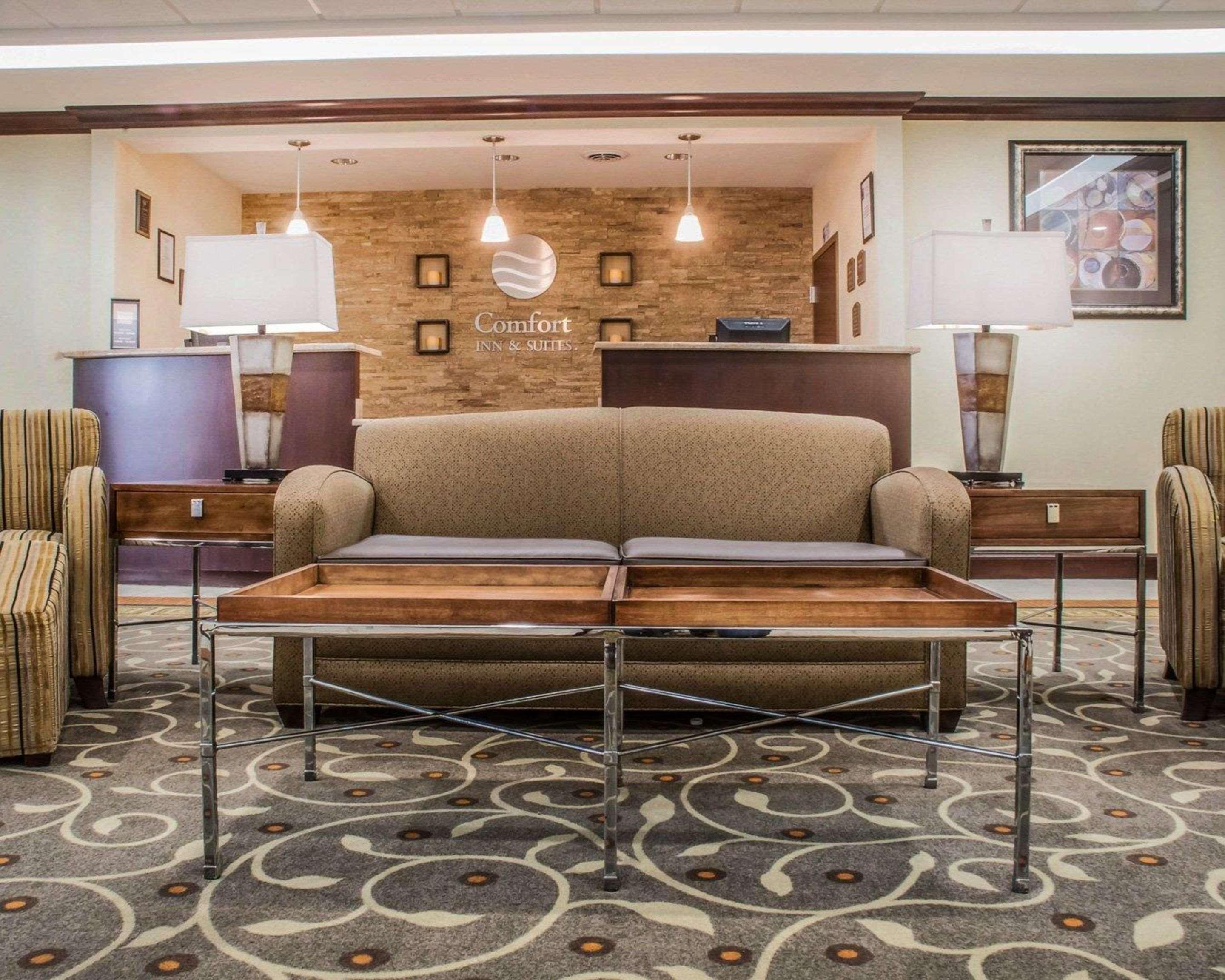 Comfort Inn & Suites Farmington - Victor מראה חיצוני תמונה