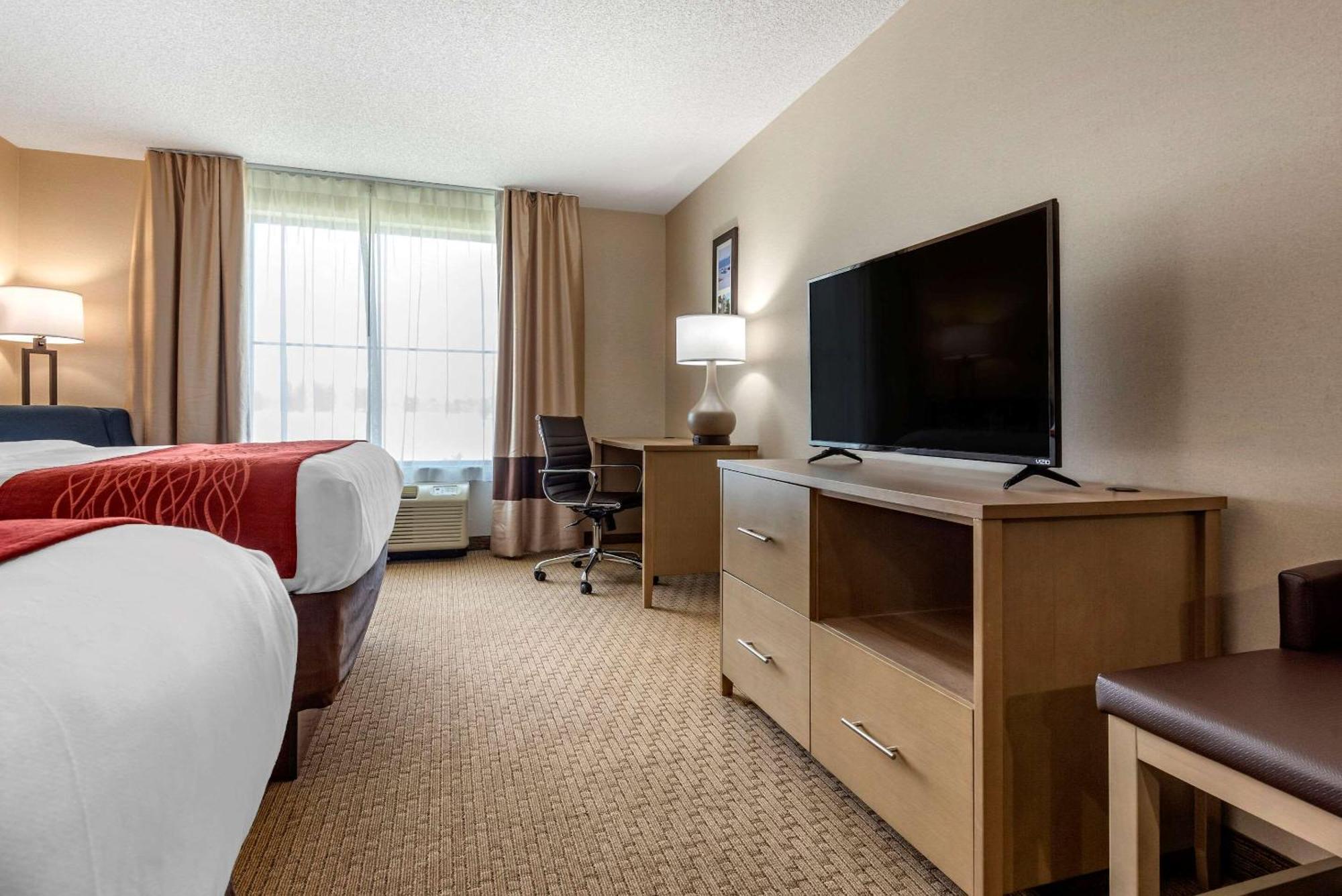 Comfort Inn & Suites Farmington - Victor חדר תמונה