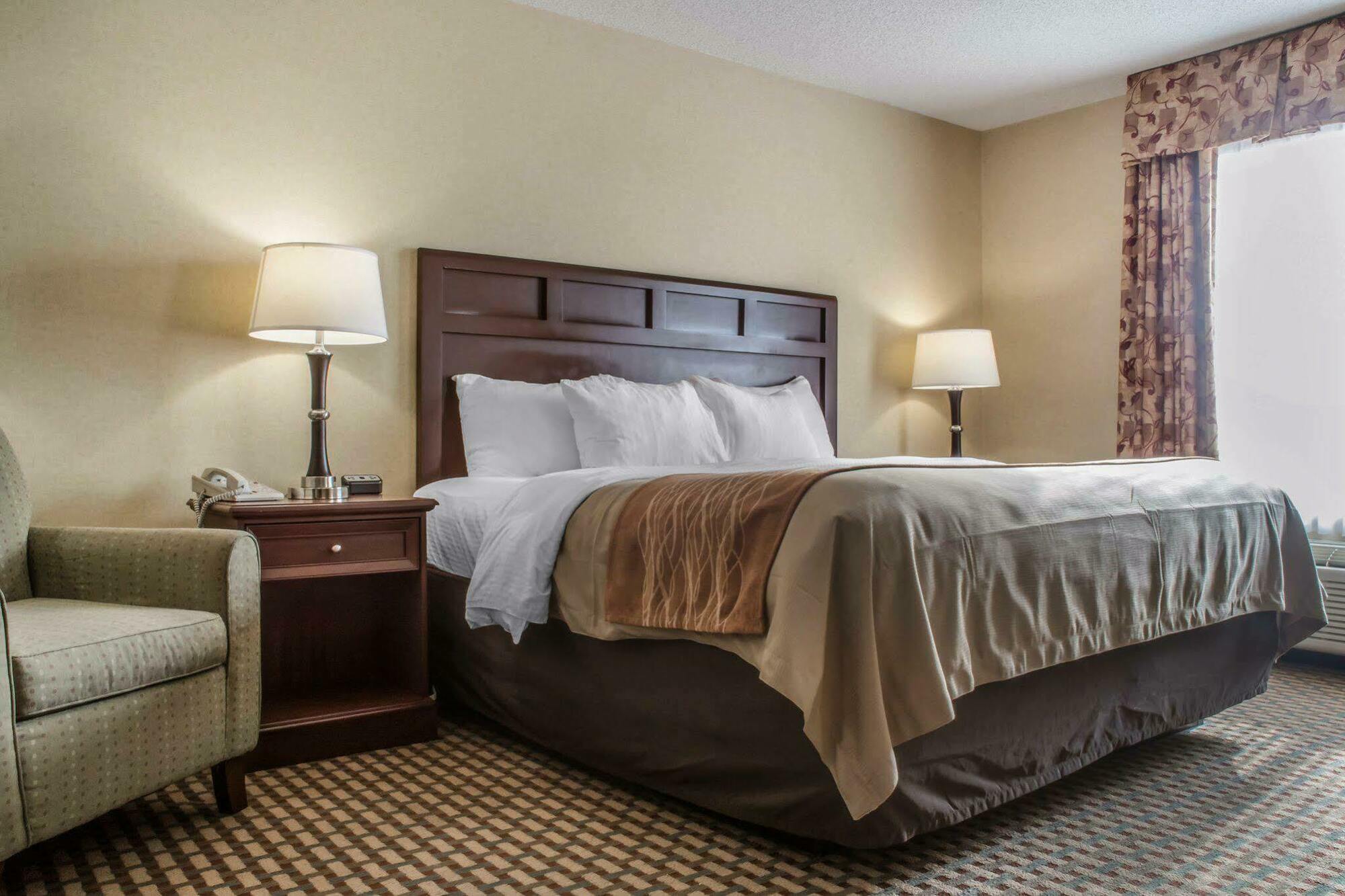 Comfort Inn & Suites Farmington - Victor מראה חיצוני תמונה